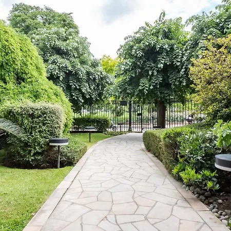 Luxe Exceptionnel, Avenue Foch Paris
